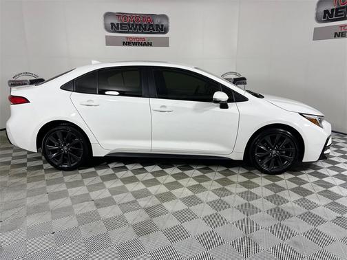 2023 Toyota Corolla Hybrid SE