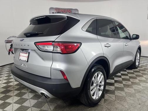 2020 Ford Escape SE