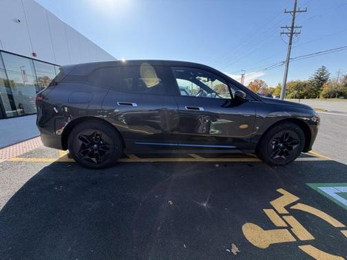 2024 BMW iX xDrive50