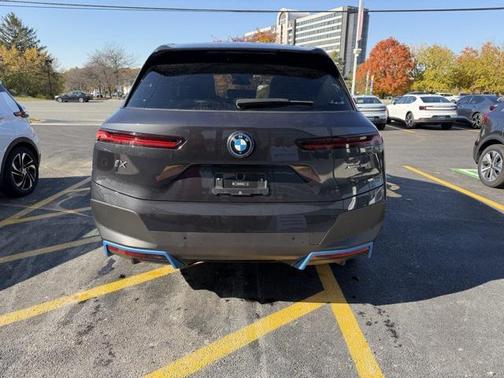 2024 BMW iX xDrive50