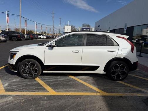 2023 Kia Niro Touring