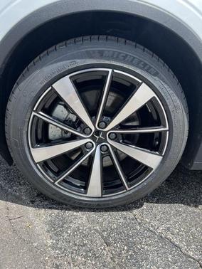 2022 Polestar 2 Long Range Dual Motor