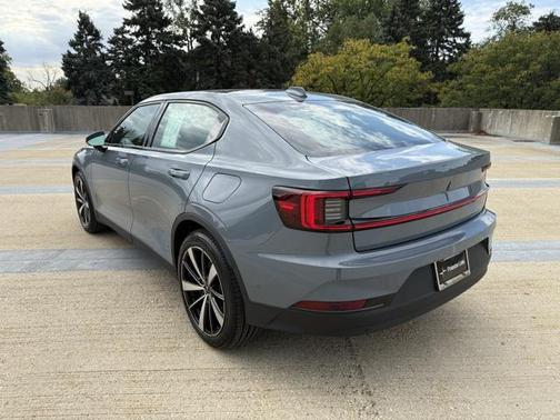 2022 Polestar 2 Long Range Dual Motor