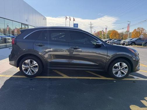 2022 Kia Niro EV EX Premium