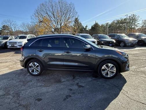 2022 Kia Niro EV EX Premium