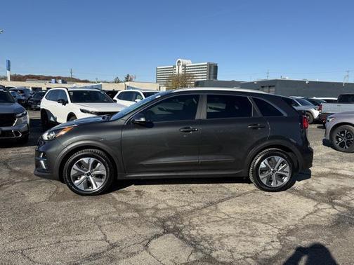 2022 Kia Niro EV EX Premium