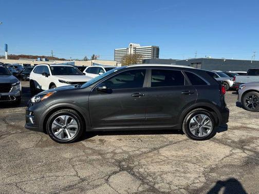 2022 Kia Niro EV EX Premium