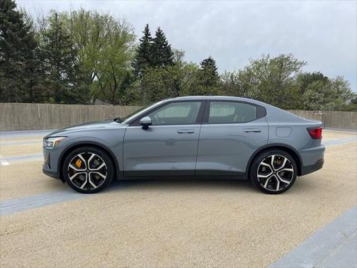 2022 Polestar 2 Long Range Dual Motor