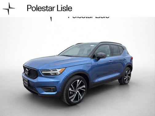 2019 Volvo XC40 T5 R-Design