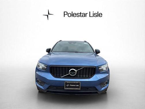 2019 Volvo XC40 T5 R-Design