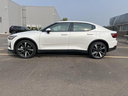 2022 Polestar 2 Long Range Dual Motor