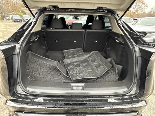 2023 Nissan ARIYA VENTURE+