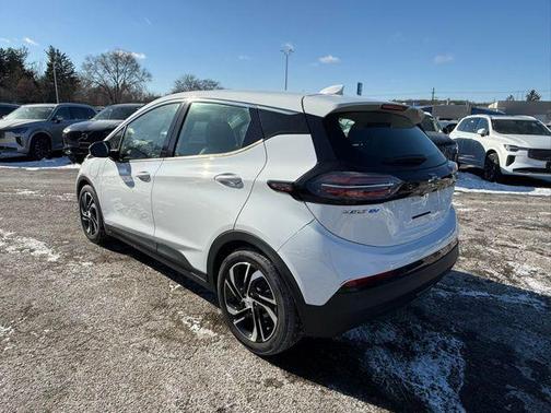 2022 Chevrolet Bolt EV FWD 2LT