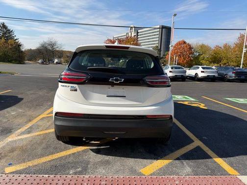 2022 Chevrolet Bolt EV FWD 2LT