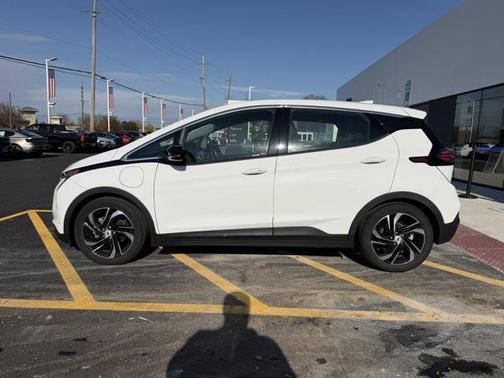 2022 Chevrolet Bolt EV FWD 2LT