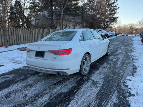 2017 Audi A4 2.0T Prestige