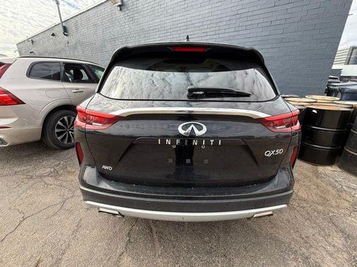 2021 INFINITI QX50 LUXE AWD