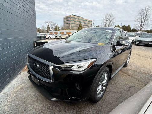 2021 INFINITI QX50 LUXE AWD