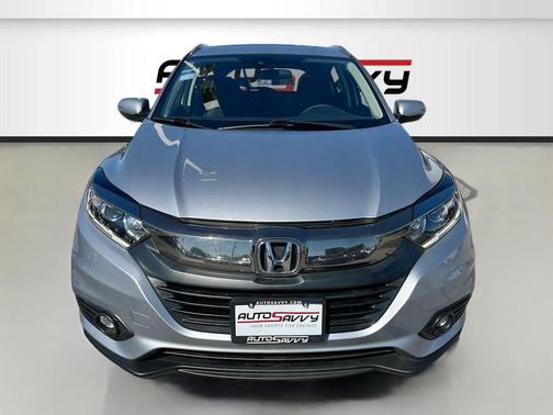 Lunar Silver Metallic 2022 Honda HR-V EX