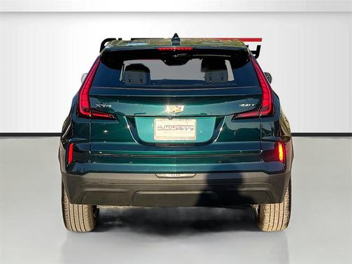 2024 Cadillac XT4 Luxury