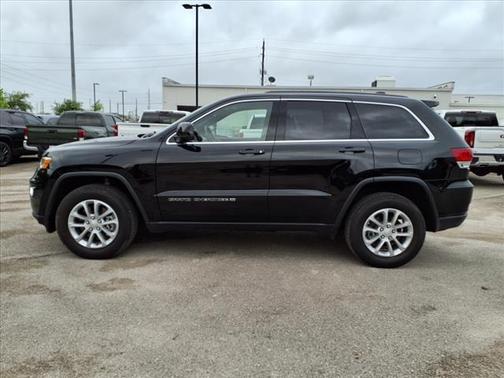 2022 Jeep Grand Cherokee Laredo
