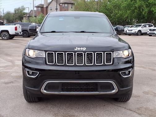 2022 Jeep Grand Cherokee Laredo