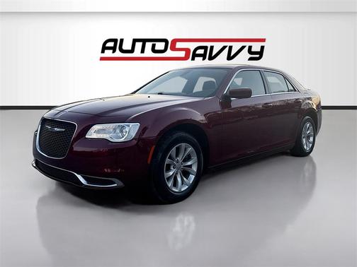 2022 Chrysler 300 Touring