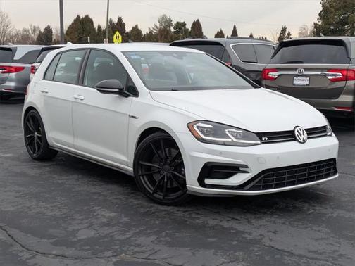 2019 Volkswagen Golf R 2.0T DSG