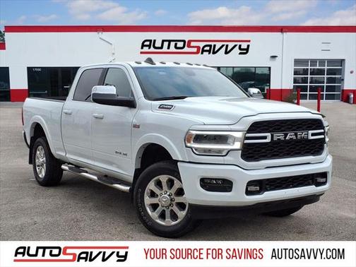 2022 RAM 2500 Laramie Crew Cab 4x4 6'4' Box