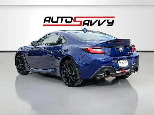 2023 Toyota GR86 Premium
