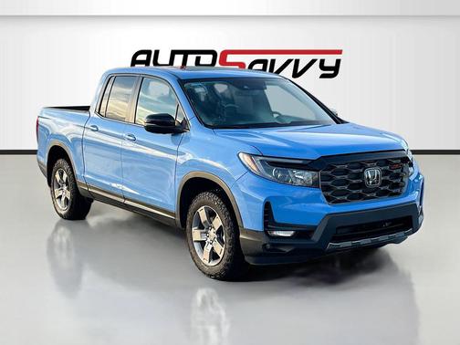 Diffused Sky Pearl 2025 Honda Ridgeline TrailSport