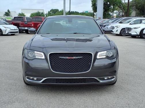 2022 Chrysler 300 S
