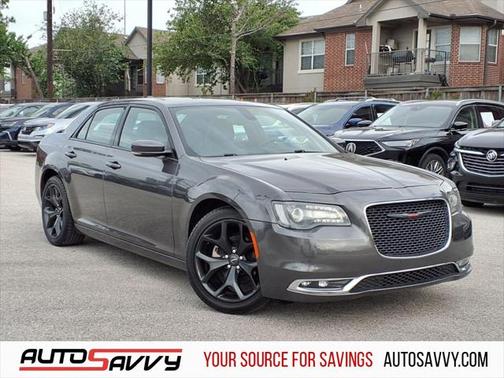 2022 Chrysler 300 S