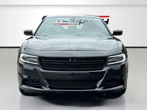 Pitch Black Clearcoat 2023 Dodge Charger SXT