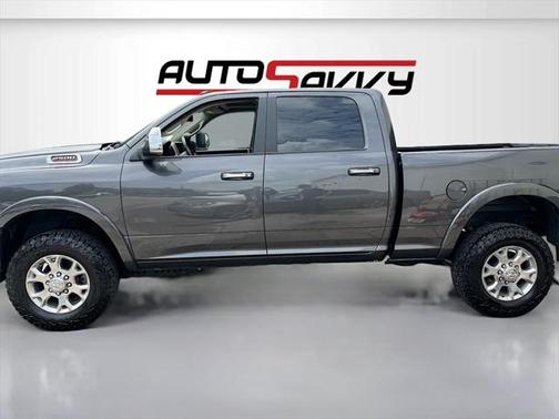 2022 RAM 2500 Laramie Crew Cab 4x4 6'4' Box