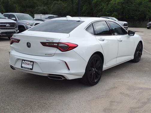 2022 Acura TLX Advance