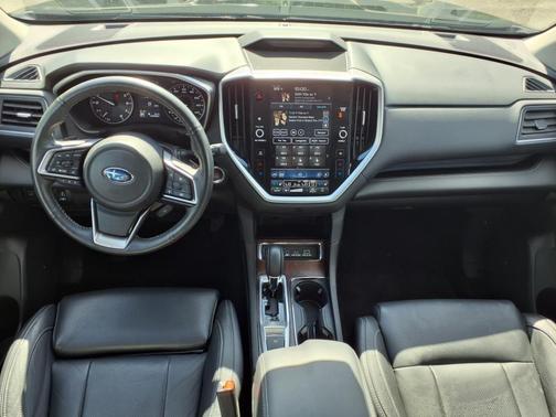 Crystal Black Silica 2024 Subaru Ascent Touring 7-Passenger