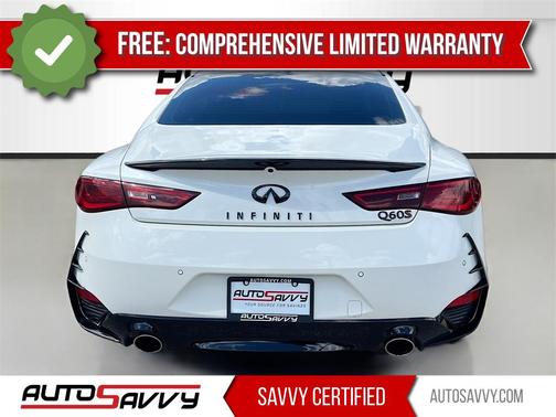 2022 INFINITI Q60 LUXE