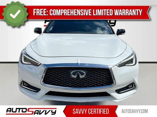 2022 INFINITI Q60 LUXE