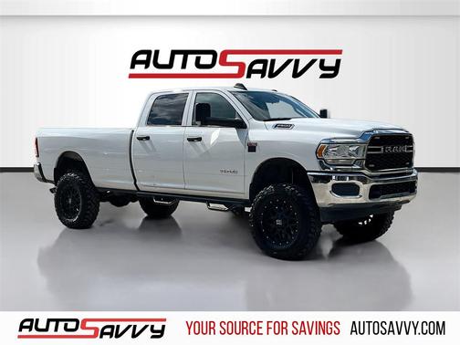 2020 RAM 2500 Tradesman Crew Cab 4X4 8' Box