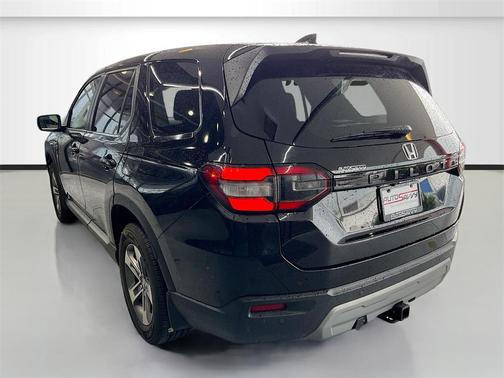 2024 Honda Pilot EX-L 7 Passenger