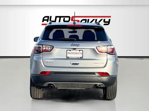 Billet Silver Metallic Clearcoat 2023 Jeep Compass Limited