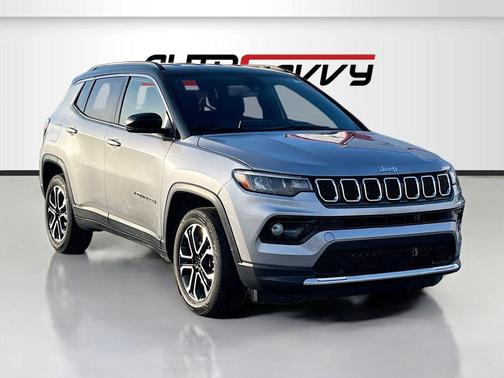 Billet Silver Metallic Clearcoat 2023 Jeep Compass Limited