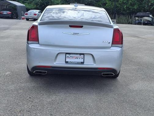 2020 Chrysler 300 S