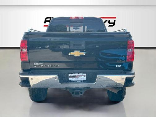 Black 2018 Chevrolet Silverado 2500 LTZ