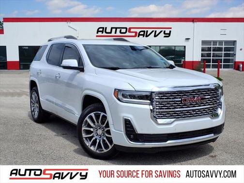 2023 GMC Acadia Denali