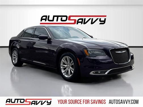 2021 Chrysler 300 Touring