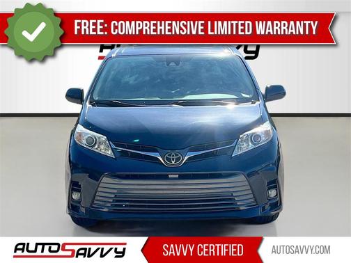 2020 Toyota Sienna XLE