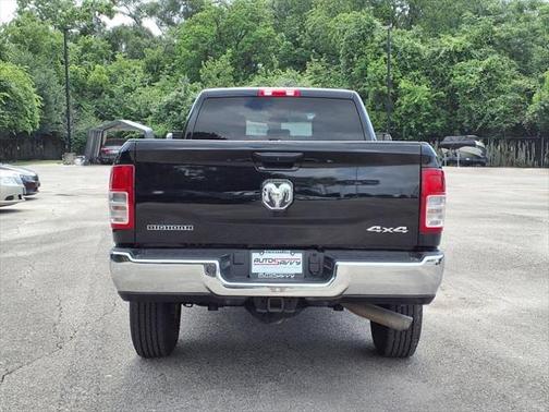 2021 RAM 2500 Big Horn Crew Cab 4x4 8' Box