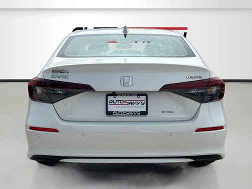 Platinum White Pearl 2025 Honda Civic Hybrid Sport Touring